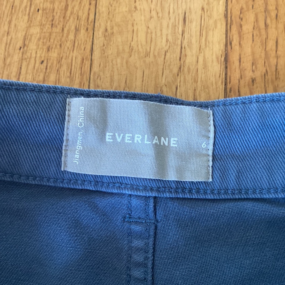 Everlane - Picture 2 of 3